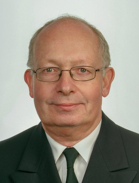Vorsitzender: Dr. Frank Bertling